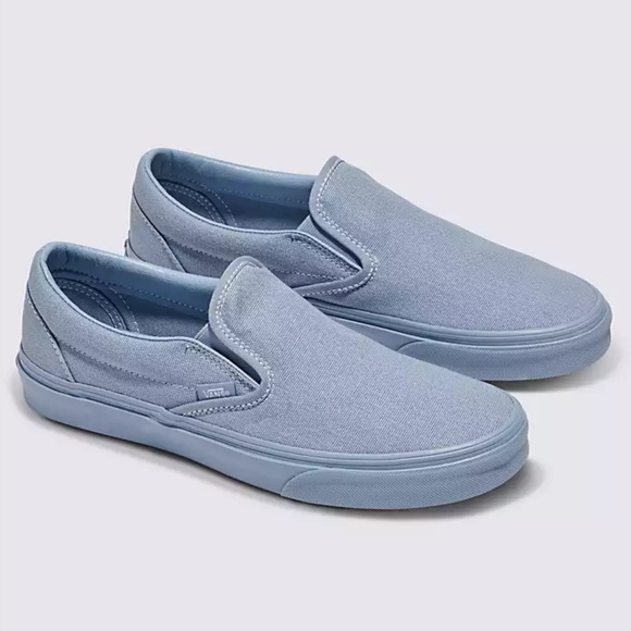 Van’s Men’s Classic Slip-On
Pastel Mono Dusty Blue
VN000CT5DSB
Sneakers - Picture 4 of 16
